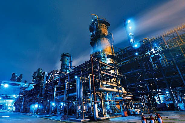 Oil refinery and petrochemical plant — industrial process equipment