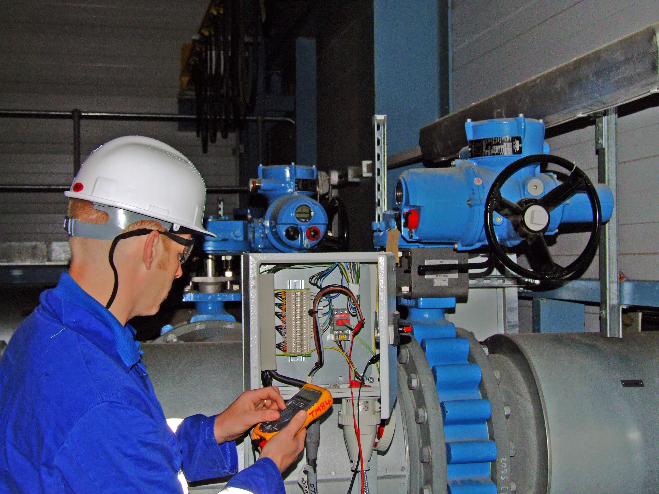 Power plant valve control systems